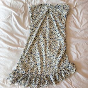 Altar’d State Ivory/Blue Floral Strapless Ruffle Dress Size Small